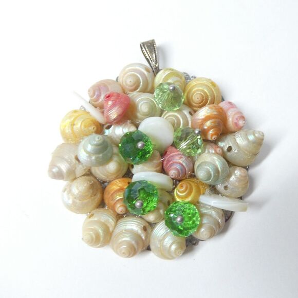Dyed Trochus Shell Jewelry Set Pendant Bracelet Earrings Seashell Vtg Multicolor - Picture 9 of 11